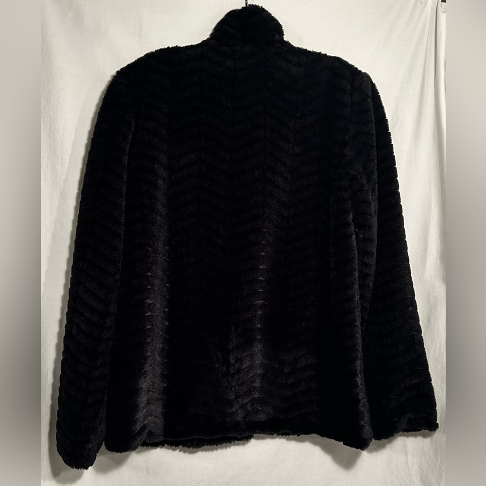 WOMENS MEDIUM BLACK FAUX FUR CHEVRON PRINT HOOK & EYE CLOSURE JACKET - Picture 6 of 6